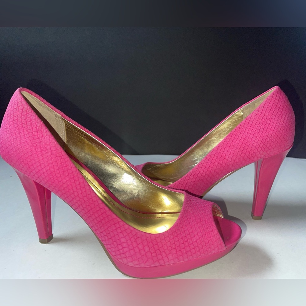 Style & Co Pink pumps